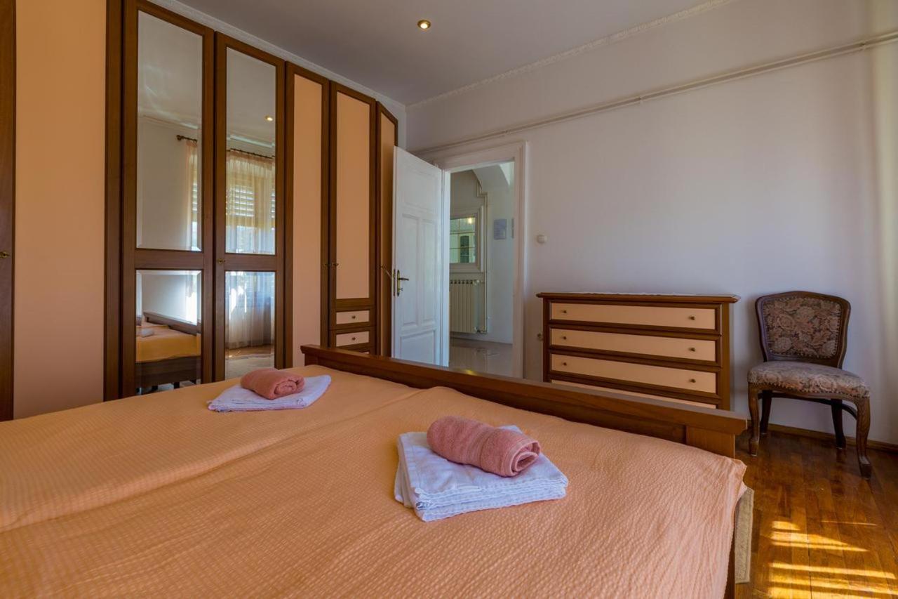 Ferienwohnung Petrinovic C Crikvenica Exterior foto